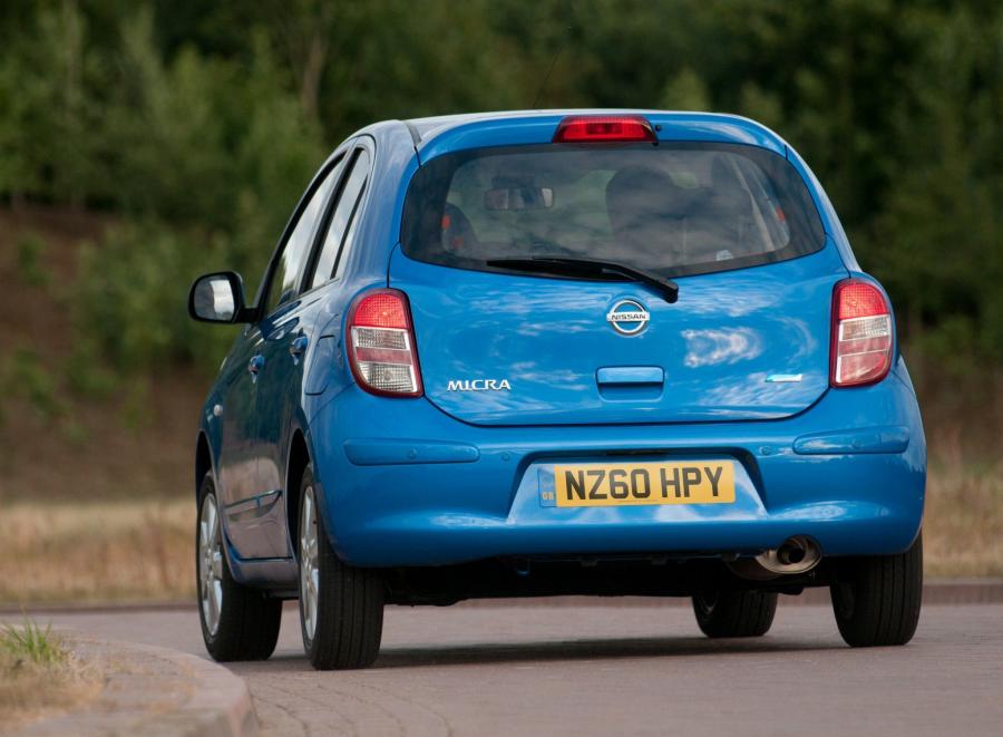  Nissan Micra 5-Door 2010 года  (UK) (фото 6 из 12)